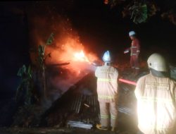 Pabrik Sabut Kelapa di Pangandaran Terbakar, Kerugian Capai Puluhan Juta