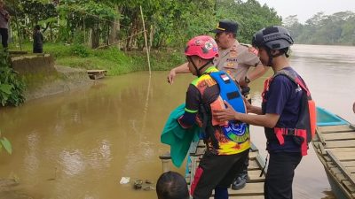 Warga Lakbok Ciamis Dihebohkan Penemuan Mayat Bayi Terapung di Sungai Citanduy