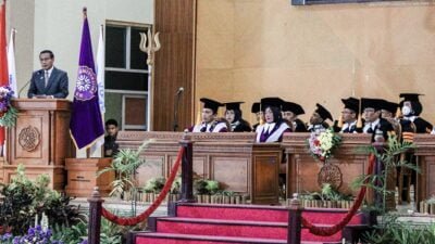 Sekda Ciamis Hadiri Pengukuhan Guru Besar di Universitas Galuh