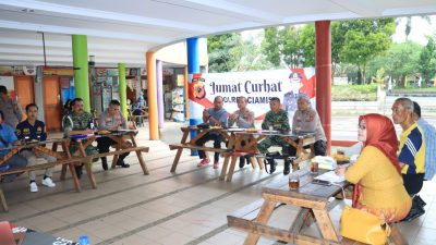Kapolres Ciamis Kumpul Bareng Warga di Taman Lokasana