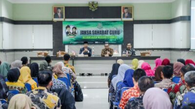 Sekda Tatang Sebutkan Alasan Kenapa Guru Harus Bersahabat dengan Jaksa