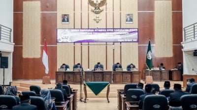 DPRD Ciamis Gelar Paripurna Pengucapan Sumpah/Janji PAW Anggota DPRD. Begini Pesan Herdiat 