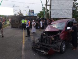 Tabrakan Truk Boks VS Minibus di Banjar Terekam Kamera CCTV Milik ATCS Dishub
