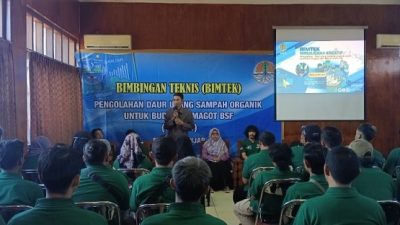 Wawali Kota Banjar Buka Kegiatan Bimtek Pengolahan Daur Ulang Sampah Organik