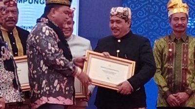 Bupati Jeje Terima Sertifikat Eliminasi Malaria dari Menteri Kesehatan RI