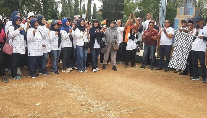Jalan Sehat Semarakan Peringatan Hari Koperasi Ke-76 Tingkat Kota Banjar 2023