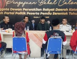 DPC PDI Perjuangan Serahkan Dokumen Perbaikan Bacaleg ke KPU Kota Banjar