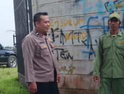 Dialogis Dengan Linmas Bhabinkamtibmas Polsek Cisaat Sampaikan Himbauan Kamtibmas