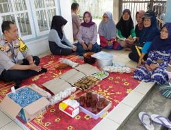 Tampung Keluhan, Masyarakat Ngariung Sareung Kapolsek Cisaat