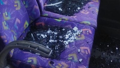 Dilempar Oleh OTK, Kaca Bus Bandung Ekspres Pecah di Banjar
