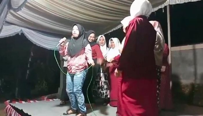 Sambut HUT RI Ke-78, Warga di Tasikmalaya Gelar Kontes Audisi Karaoke dan Rebana