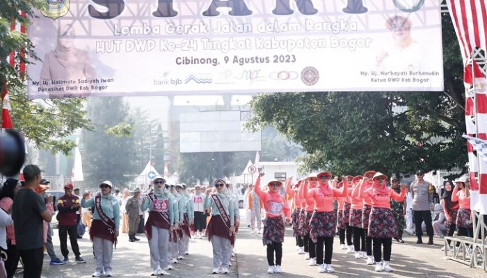 Lomba Gerak Jalan Sehat Meriahkan HUT ke-24 DWP Kabupaten Bogor