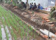 Antisipasi Genangan Air saat Hujan, Saluran Pembuangan Air di Lingkungan Sidamukti Dibangun