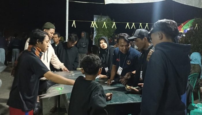 Warga Desa Cibogo, Pangandaran Antusias Ikuti Lomba Layang-Layang 