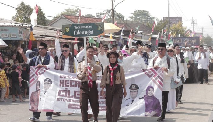Antusias Masyarakat Ramaikan Pawai Ta’aruf MTQ Ke-45 Tingkat Kabupaten Bogor Dapat Apresiasi Sekda