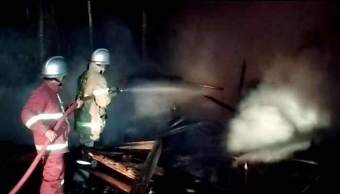 Pabrik Penyulingan Minyak Daun Cengkeh di Pangandaran Ludes Terbakar