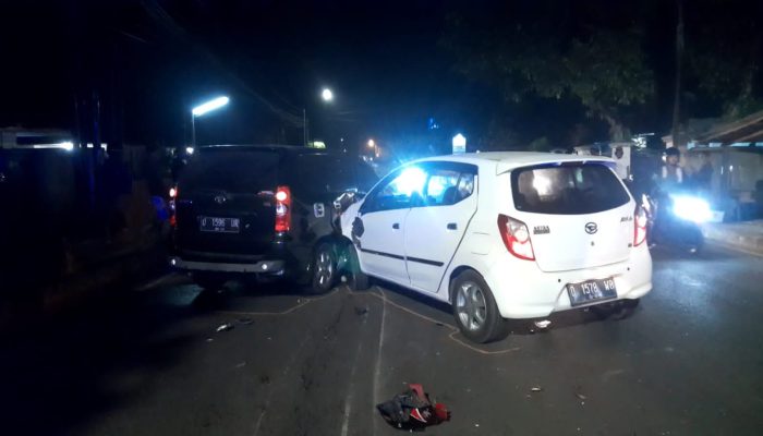Dua Minibus dan Satu Motor di Banjar Terlibat Tabrakan Beruntun