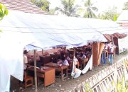 Ironi Potret Pendidikan di Kabupaten Sukabumi, Siswa Belajar di tenda Bangunan Sekolah Tak Layak
