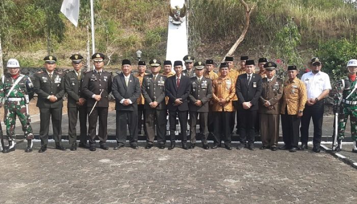 Jelang HUT Ke-78 TNI, Forkopimda Kota Banjar Ziarah di TMP Kesuma Bangsa