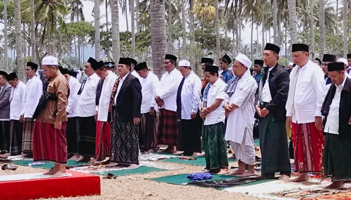 Bupati Pangandaran Bersama Forkopimda Gelar Shalat Istisqo Bermunajat Diturunkan Hujan