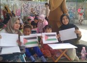 Bentuk Rasa Peduli, Ratusan Siswa TK di Kota Banjar Lomba Mewarnai Bendera Palestina dan Galang Dana