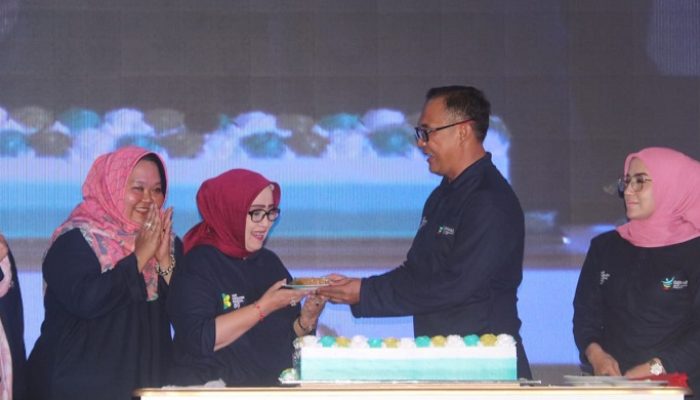 Peringati HKN ke-59 Bupati Bogor Iwan Setiawan Gaungkan Transformasi Kesehatan