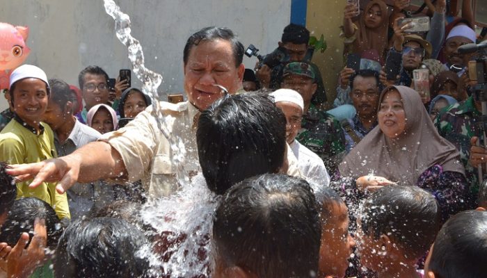 Menhan RI Prabowo Subianto Resmikan 12 Sumber Titik Air di Pamekasan Jawa Timur