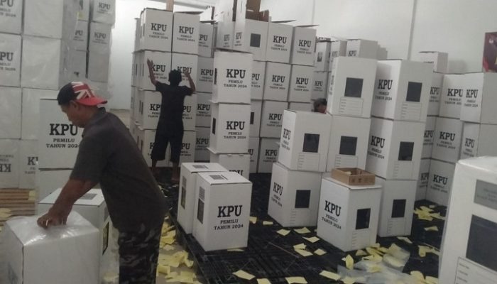 KPU Kota Banjar Mulai Rakit Ribuan Kotak Suara