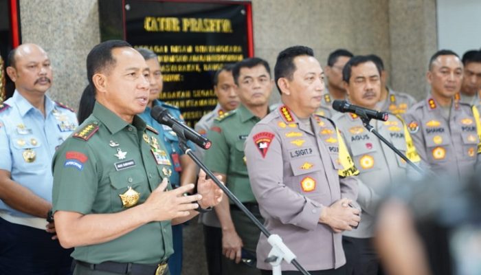 Perkuat Sinergi, Panglima TNI Kunjungi Mabes Polri