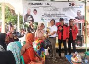 PAC PDIP Purwaharja Gelar Acara Unik Tukar Minyak Goreng dengan Botol Plastik