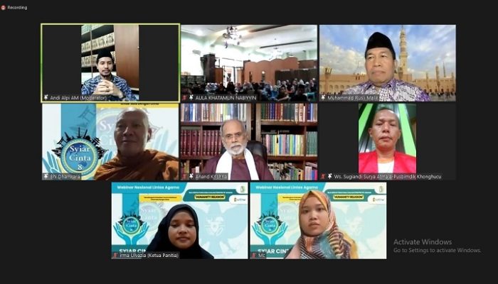 Dialog Harmonis Tokoh Agama Indonesia dalam Webinar Syiar Cinta