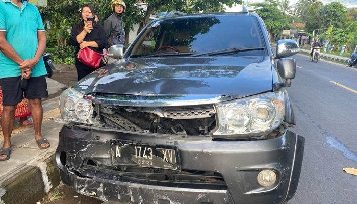 Toyota Fortuner Hantam Motor dan Toyota Rush di Pangandaran, Begini Kronologinya