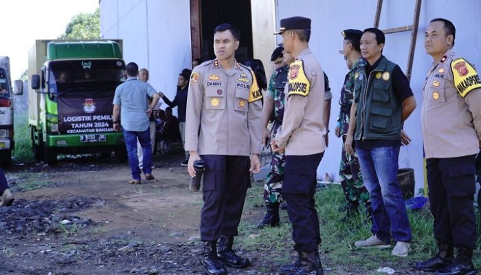 KPU Kota Banjar Mulai Distribusikan Logistik dari Gudang Ke PPK