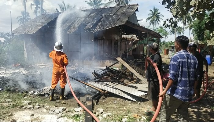 Rumah Warga di Pangandaran Rata dengan Tanah Dilalap si Jago Merah