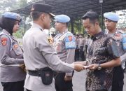 AKBP Danny Yulianto Pimpin Upacara PTDH Personel Polres Banjar