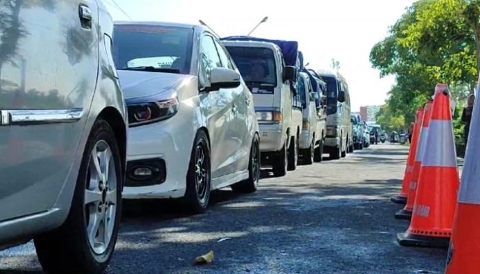 Liburan Lebaran 2024: Arus Kendaraan Terus Membanjiri Kawasan Objek Wisata Pangandaran