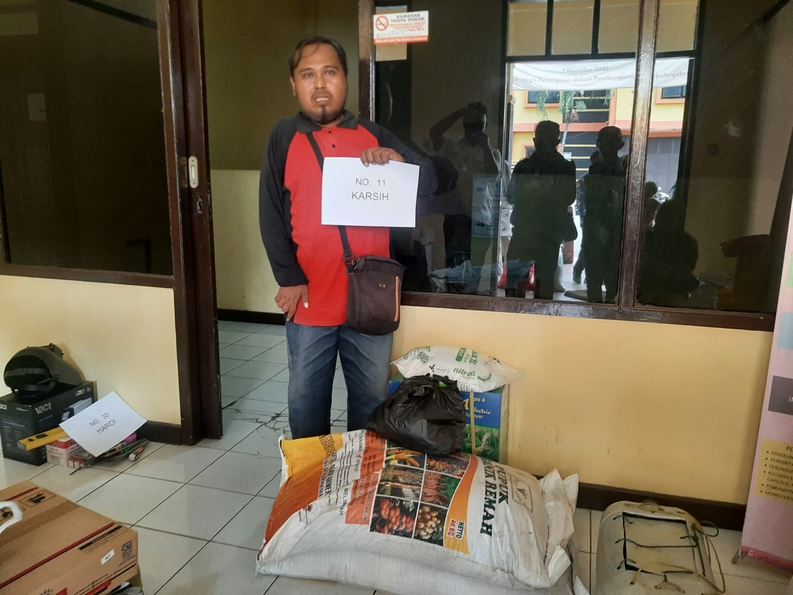 81 Warga Banjar Terima Bantuan Rehabilitasi dari Sentra Phalamartha
