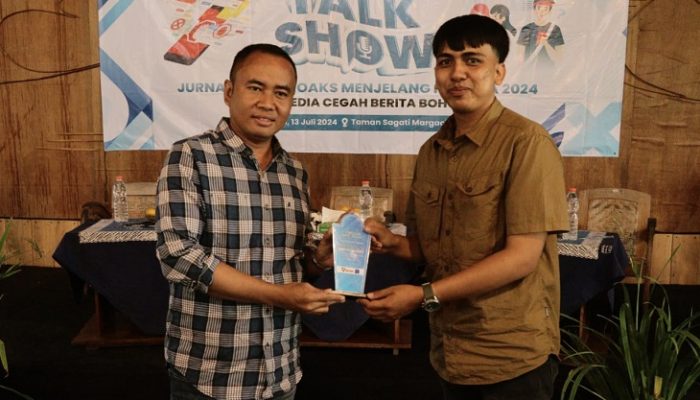 Talk Show Anti Hoax di Pangandaran, Langkah Konkret Jurnalis Menangkal Informasi Palsu