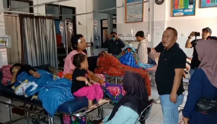 Kondisi Siswa SMAN 1 Mangunjaya Korban Dugaan Keracunan, Dadang Okta Tinjau ke Lokasi
