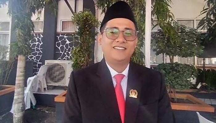 Tanpa Umbar Janji, Husni Berhasil Jadi Anggota Dewan Termuda
