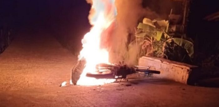 Dua Pencuri Motor di Rancah Ciamis Babak Belur Dikeroyok Massa, Sepeda Motor Dibakar