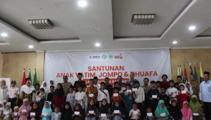 LAZISMU Kota Banjar Santuni 112 Anak Yatim, Jompo, dan Duafa Rayakan Milad Muhammadiyah