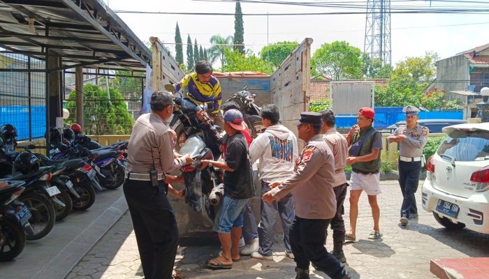 Polsek Pameungpeuk Amankan 9 Motor Berknalpot Brong, Antisipasi Balap Liar dan Gangguan Kamtibmas