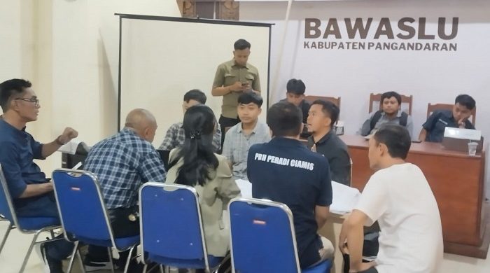 Tim Hukum Paslon 02 Laporkan Dugaan Politik Uang di Pilkada Pangandaran