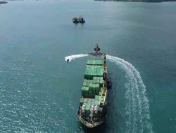 Bakamla RI Gagalkan Transaksi BBM Ilegal di Perairan Batam