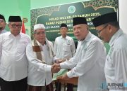 Wali Kota Banjar Serahkan Wakaf Tanah untuk MUI di Momen Milad ke-50