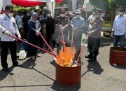 Kejari Banjar Musnahkan Barang Bukti 26 Perkara, dari Narkotika hingga Barang Ilegal Lainnya