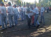 Belasan Peserta Upacara Hari Lahir Pancasila di Banjar Pingsan Akibat Panas Terik