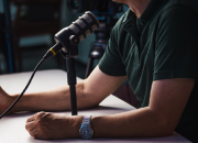 7 Perlengkapan untuk Membuat Studio Podcast di Rumah
